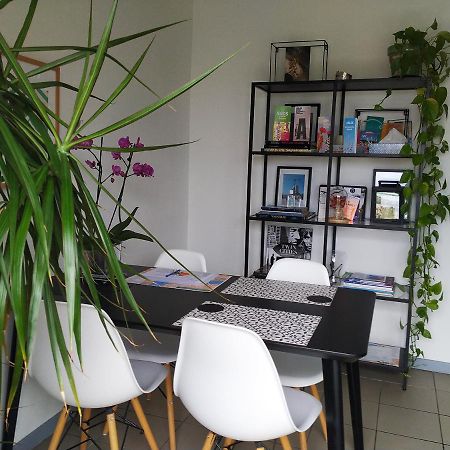 Charming Duplex With Terrace Historical City Center อาร์ลส์ ภายนอก รูปภาพ