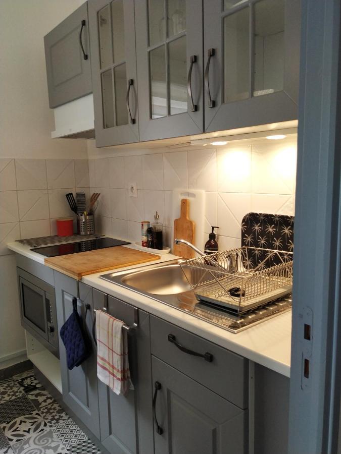 Charming Duplex With Terrace Historical City Center อาร์ลส์ ภายนอก รูปภาพ